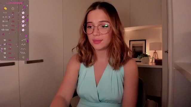 Gallery image thumbnail from cutee's myfreecams stream on, 09/09/2024, 16:46 image 20 of 20