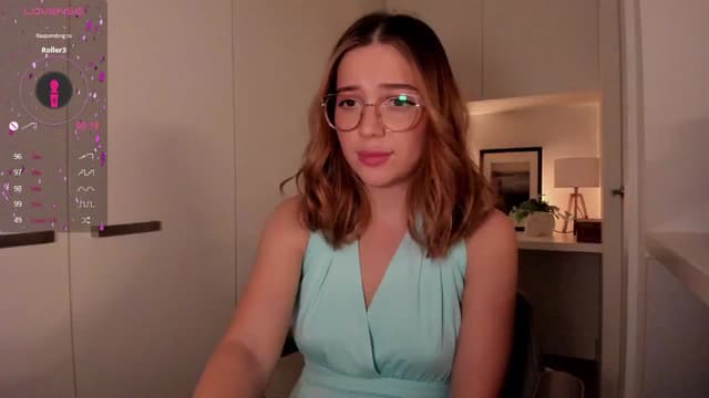 Gallery image thumbnail from cutee's myfreecams stream on, 09/09/2024, 16:46 image 18 of 20