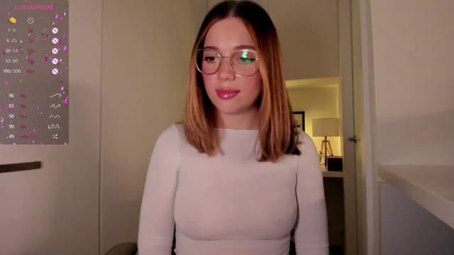 Gallery image thumbnail from cutee's myfreecams stream on, 09/13/2024, 18:52 image 2 of 20