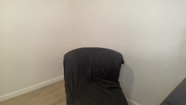 Gallery image thumbnail from ed3nn's myfreecams stream on, 04/18/2023, 24:50 image 1 of 20