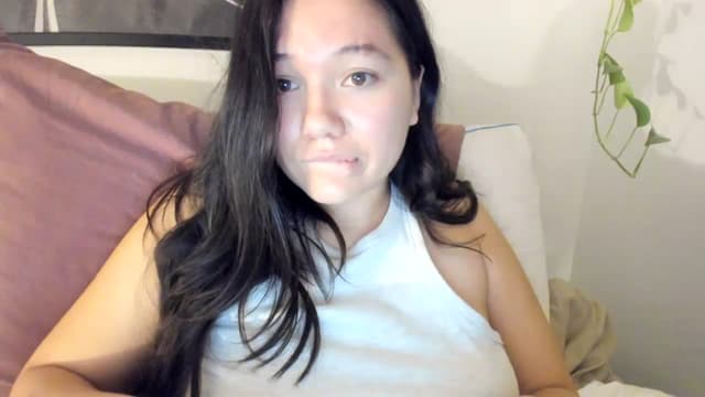 Gallery image thumbnail from imava's myfreecams stream on, 11/27/2023, 23:05 image 19 of 20