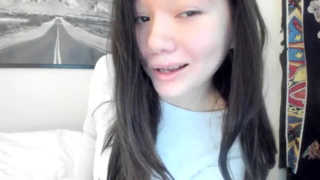 Gallery image thumbnail from imava's myfreecams stream on, 12/09/2023, 17:11 image 4 of 20