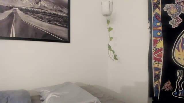 Gallery image thumbnail from imava's myfreecams stream on, 01/04/2024, 07:43 image 17 of 20