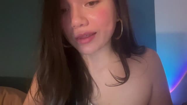 Gallery image thumbnail from imava's myfreecams stream on, 02/18/2024, 10:52 image 18 of 20