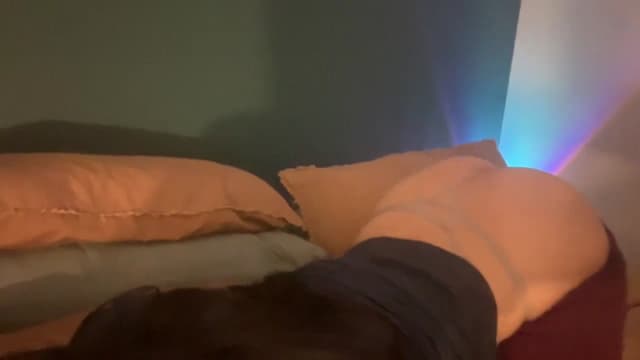 Gallery image thumbnail from imava's myfreecams stream on, 02/19/2024, 12:33 image 8 of 20