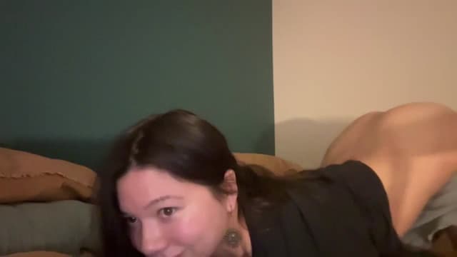 Gallery image thumbnail from imava's myfreecams stream on, 03/23/2024, 07:55 image 14 of 20