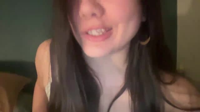 Gallery image thumbnail from imava's myfreecams stream on, 03/25/2024, 05:35 image 2 of 20