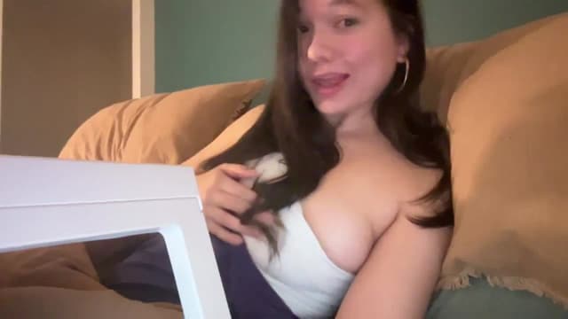 Gallery image thumbnail from imava's myfreecams stream on, 03/25/2024, 06:51 image 3 of 20