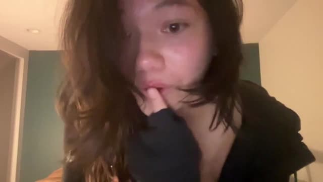 Gallery image thumbnail from imava's myfreecams stream on, 04/26/2024, 19:53 image 10 of 20