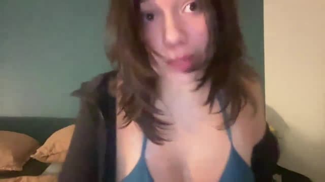 Gallery image thumbnail from imava's myfreecams stream on, 04/27/2024, 19:01 image 2 of 20