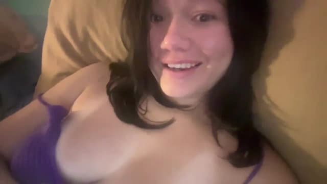 Gallery image thumbnail from imava's myfreecams stream on, 05/03/2024, 09:16 image 15 of 20