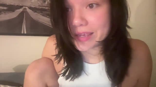 Gallery image thumbnail from imava's myfreecams stream on, 05/04/2024, 07:48 image 7 of 20