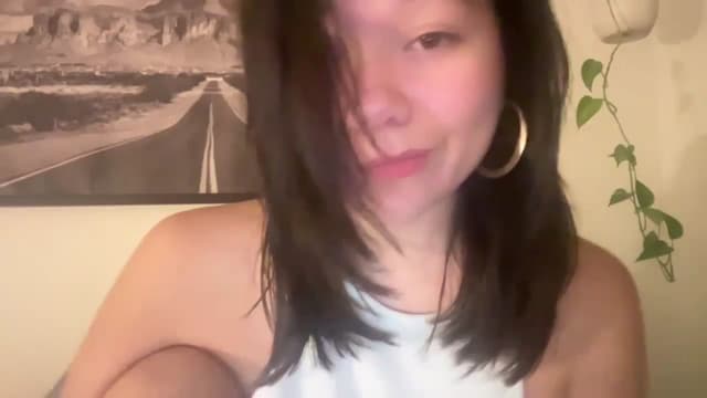 Gallery image thumbnail from imava's myfreecams stream on, 05/04/2024, 08:24 image 1 of 20