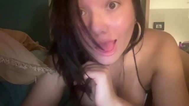 Gallery image thumbnail from imava's myfreecams stream on, 05/08/2024, 05:37 image 20 of 20