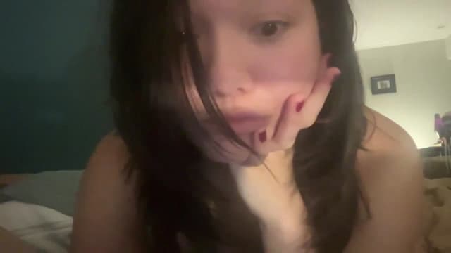 Gallery image thumbnail from imava's myfreecams stream on, 05/08/2024, 07:01 image 17 of 20