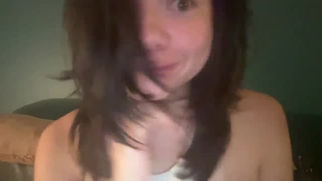 Gallery image thumbnail from imava's myfreecams stream on, 05/10/2024, 10:34 image 14 of 20