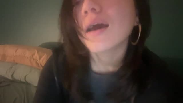 Gallery image thumbnail from imava's myfreecams stream on, 05/17/2024, 21:37 image 3 of 20