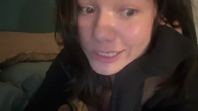 Gallery image thumbnail from imava's myfreecams stream on, 05/20/2024, 09:08 image 14 of 20