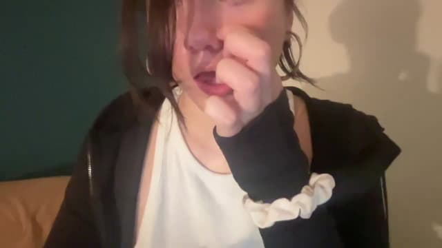 Gallery image thumbnail from imava's myfreecams stream on, 05/24/2024, 07:17 image 1 of 20