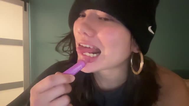 Gallery image thumbnail from imava's myfreecams stream on, 06/04/2024, 11:08 image 8 of 20