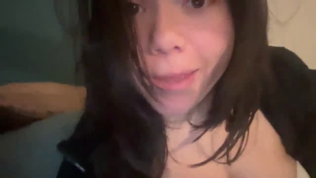 Gallery image thumbnail from imava's myfreecams stream on, 06/09/2024, 24:27 image 20 of 20
