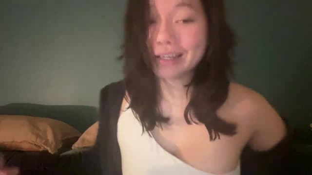 Gallery image thumbnail from imava's myfreecams stream on, 06/25/2024, 09:12 image 12 of 20