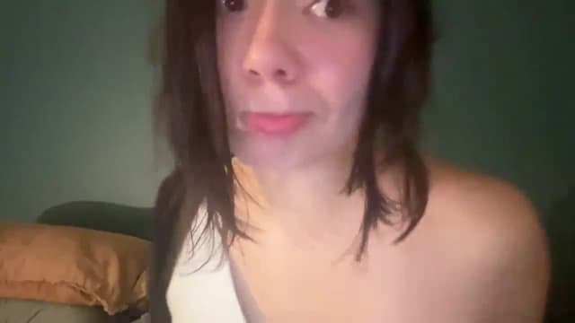 Gallery image thumbnail from imava's myfreecams stream on, 06/25/2024, 09:12 image 5 of 20