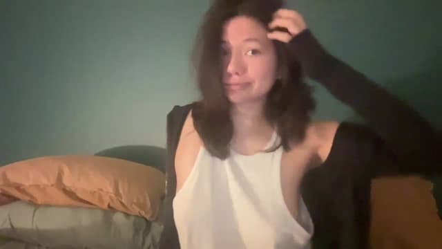 Gallery image thumbnail from imava's myfreecams stream on, 07/05/2024, 21:28 image 3 of 20
