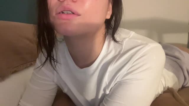 Gallery image thumbnail from imava's myfreecams stream on, 07/30/2024, 07:08 image 5 of 20