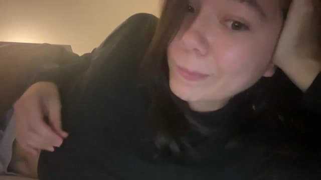 Gallery image thumbnail from imava's myfreecams stream on, 08/08/2024, 01:26 image 17 of 20