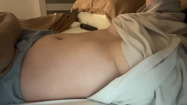 Gallery image thumbnail from imava's myfreecams stream on, 09/13/2024, 08:14 image 6 of 20