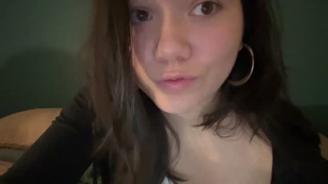 Gallery image thumbnail from imava's myfreecams stream on, 09/17/2024, 06:05 image 2 of 20