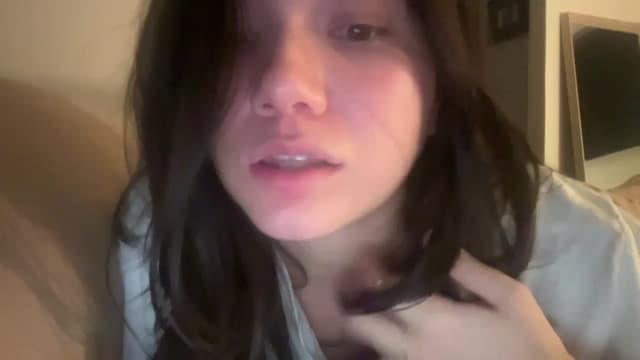 Gallery image thumbnail from imava's myfreecams stream on, 10/19/2024, 11:52 image 8 of 20