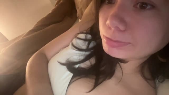 Gallery image thumbnail from imava's myfreecams stream on, 12/21/2024, 24:56 image 2 of 20
