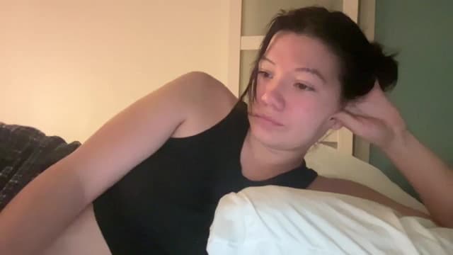 Gallery image thumbnail from imava's myfreecams stream on, 11/26/2025, 05:41 image 14 of 20