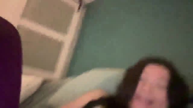 Gallery image thumbnail from imava's myfreecams stream on, 12/16/2025, 23:58 image 4 of 20