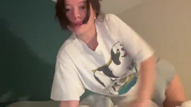Gallery image thumbnail from imava's myfreecams stream on, 01/04/2026, 04:43 image 11 of 20