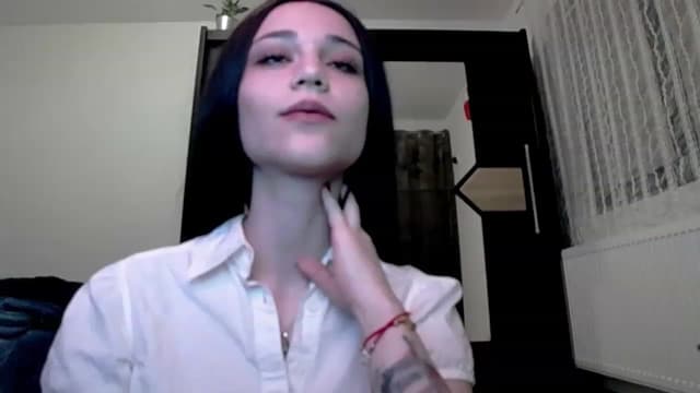 Gallery image thumbnail from kllLr's myfreecams stream on, 03/06/2023, 02:59 image 5 of 20