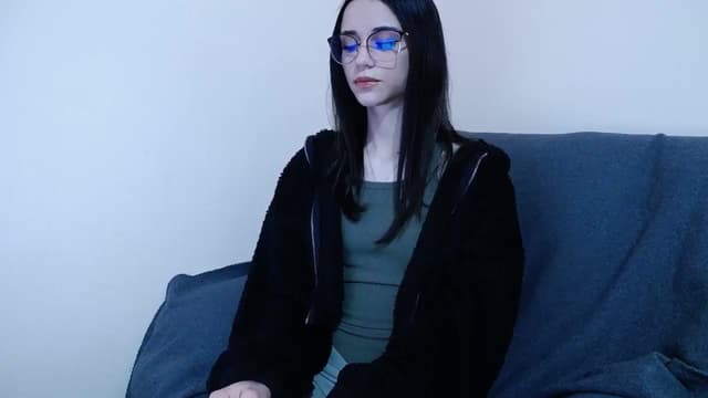 Gallery image thumbnail from kllLr's myfreecams stream on, 11/17/2024, 24:01 image 3 of 20
