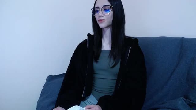 Gallery image thumbnail from kllLr's myfreecams stream on, 11/17/2024, 24:01 image 1 of 20