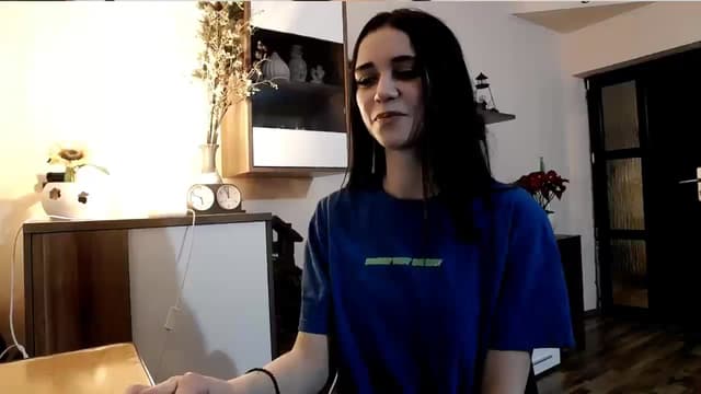 Gallery image thumbnail from kllLr's myfreecams stream on, 12/27/2024, 21:24 image 5 of 20