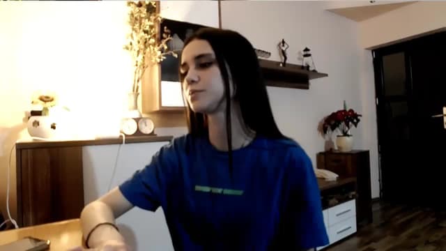 Gallery image thumbnail from kllLr's myfreecams stream on, 12/27/2024, 21:24 image 17 of 20