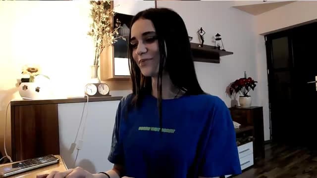 Gallery image thumbnail from kllLr's myfreecams stream on, 12/27/2024, 21:24 image 16 of 20