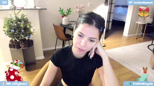Gallery image thumbnail from litty's myfreecams stream on, 12/13/2023, 01:24 image 16 of 20
