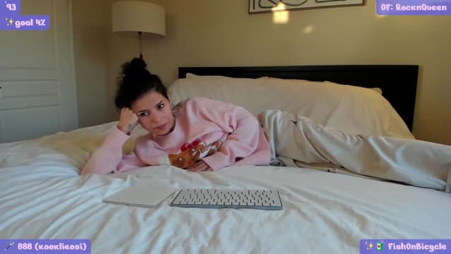 Gallery image thumbnail from litty's myfreecams stream on, 12/30/2023, 24:38 image 12 of 20