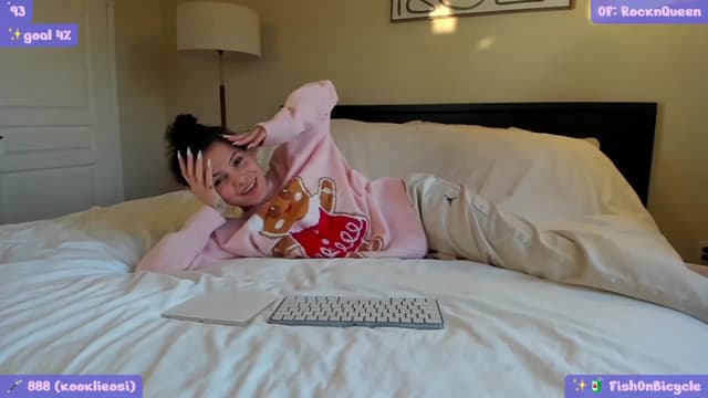 Gallery image thumbnail from litty's myfreecams stream on, 12/30/2023, 24:38 image 13 of 20