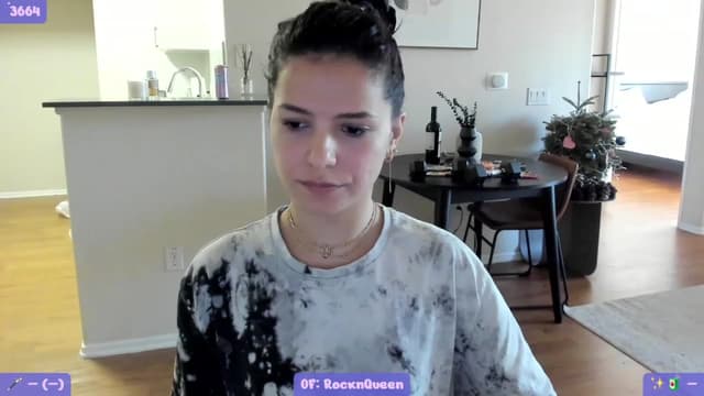 Gallery image thumbnail from litty's myfreecams stream on, 01/03/2024, 24:11 image 8 of 20
