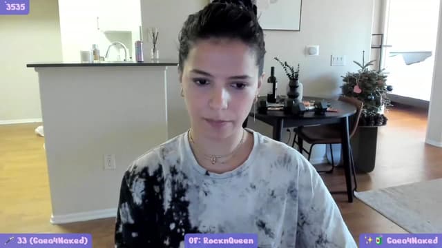 Gallery image thumbnail from litty's myfreecams stream on, 01/03/2024, 24:11 image 14 of 20