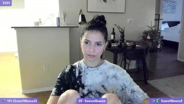 Gallery image thumbnail from litty's myfreecams stream on, 01/03/2024, 01:15 image 19 of 20