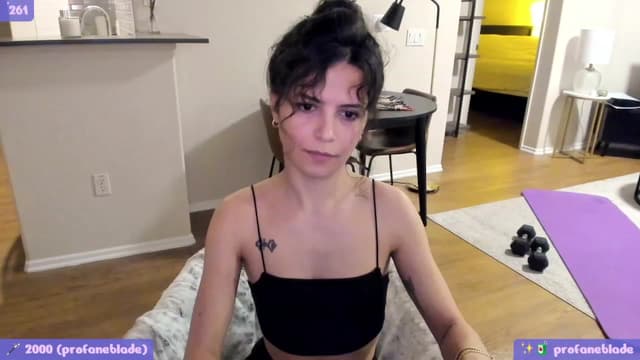 Gallery image thumbnail from litty's myfreecams stream on, 01/10/2024, 08:00 image 17 of 20